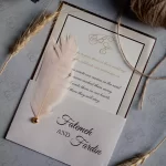 کارت عروسی متالایز نیمه ای با پر کرمی Letter