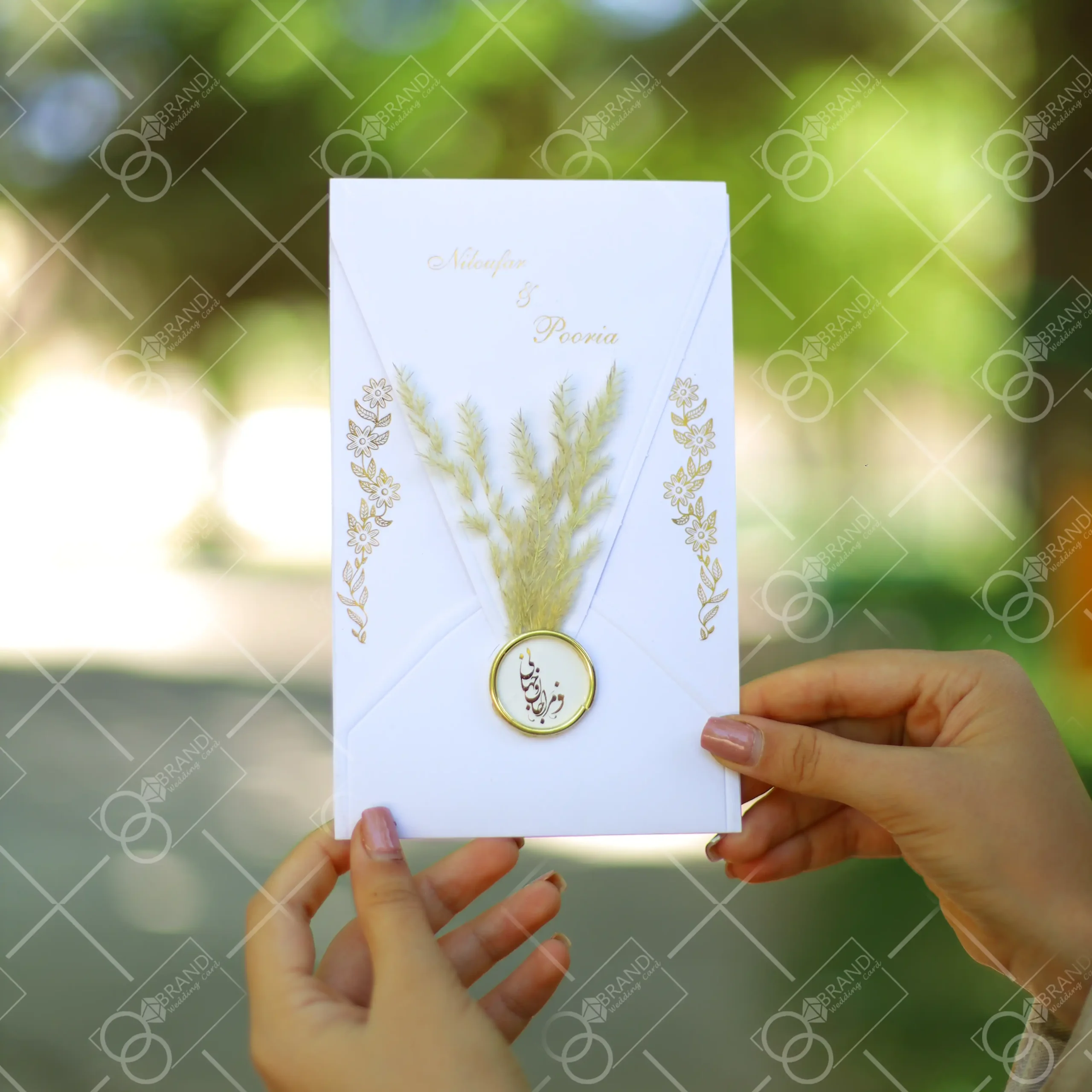 کارت عروسی قیمت مناسب مدل Nikan